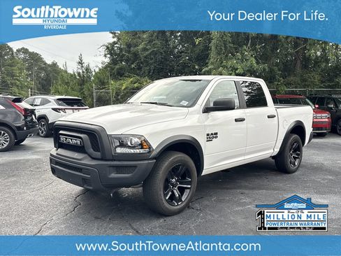 Used 2024 RAM 1500 Warlock AWD/4WD image 1