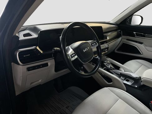 Used 2023 Kia Telluride S w/ S Sunroof Package AWD/4WD image 9