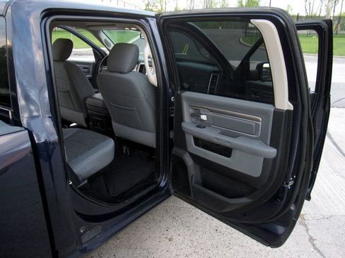 Used 2018 RAM 1500 Big Horn image 27