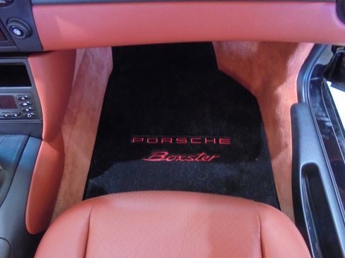 Used 1999 Porsche Boxster RWD image 20