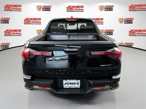 Certified 2022 Hyundai Santa Cruz Limited AWD/4WD image 17