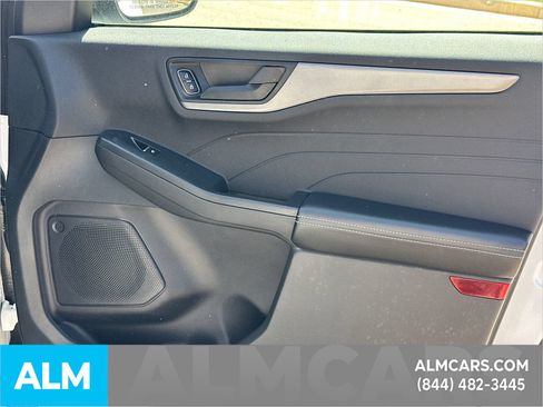 Used 2023 Ford Escape FWD image 16