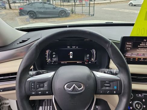 Used 2023 INFINITI QX60 Luxe image 18