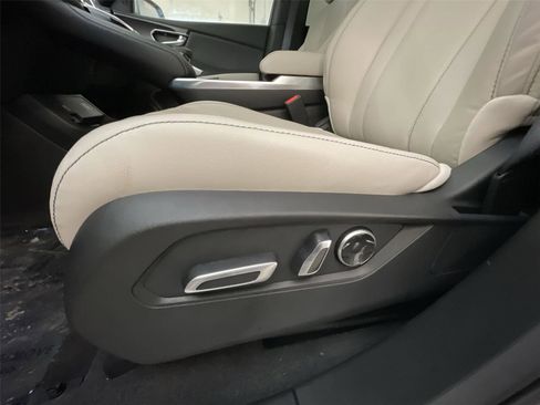 New 2026 Acura RDX SH-AWD image 13