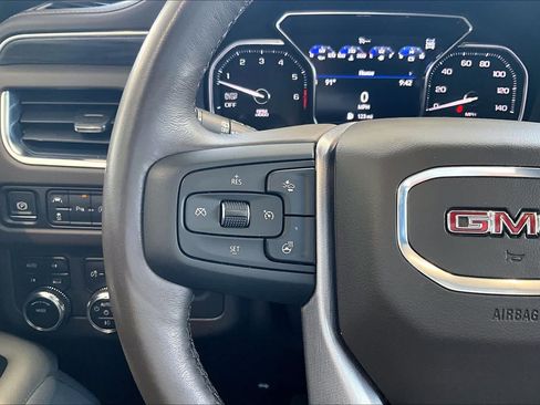 Used 2021 GMC Yukon SLT w/ SLT Premium Package AWD/4WD image 16