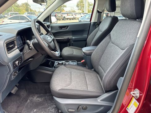 New 2025 Ford Maverick XLT w/ XLT Luxury Package image 15