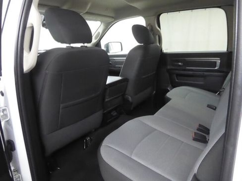 Used 2022 RAM 1500 Classic SLT w/ Electronics Group AWD/4WD image 23