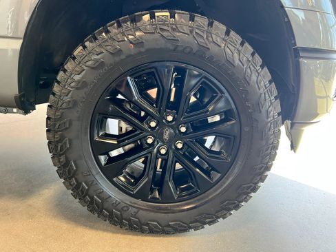 Used 2024 Ford F150 Lariat AWD/4WD image 10