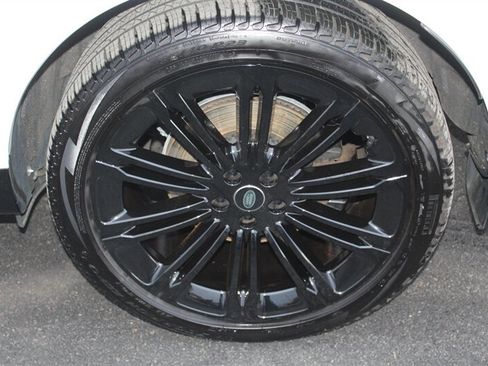 Used 2024 Land Rover Range Rover SE AWD/4WD image 34