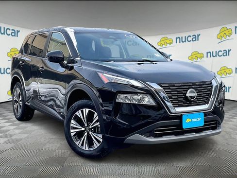 Certified 2023 Nissan Rogue SV image 1