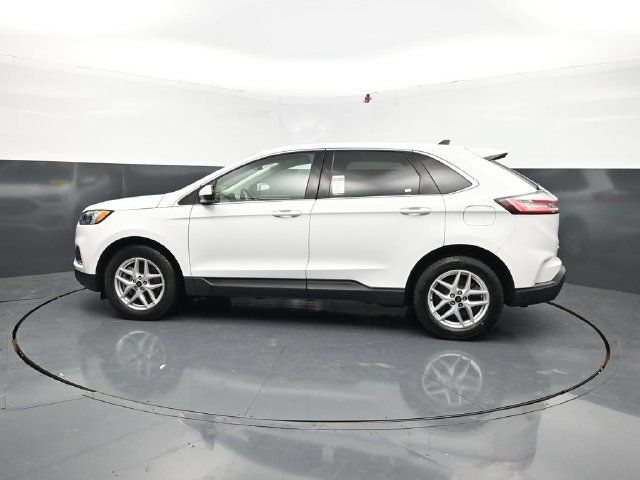 Used 2024 Ford Edge SEL AWD/4WD image 4