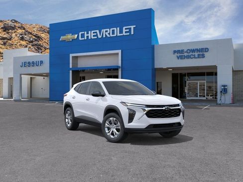 New 2026 Chevrolet Trax LS image 1