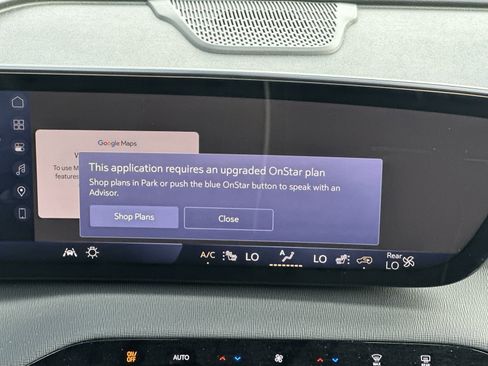 Used 2025 Buick Enclave Preferred FWD image 28