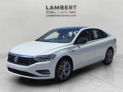 Used 2019 Volkswagen Jetta R-Line w/ R-Line Cold Weather Package