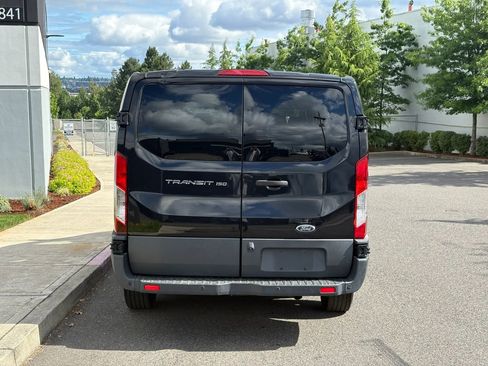Used 2017 Ford Transit 150 XL RWD image 5