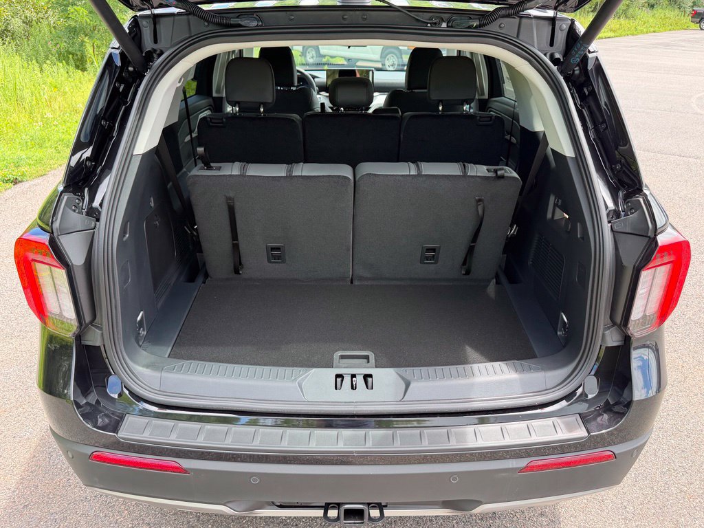 New 2026 Ford Explorer Active w/ Active Comfort Package AWD/4WD image 25