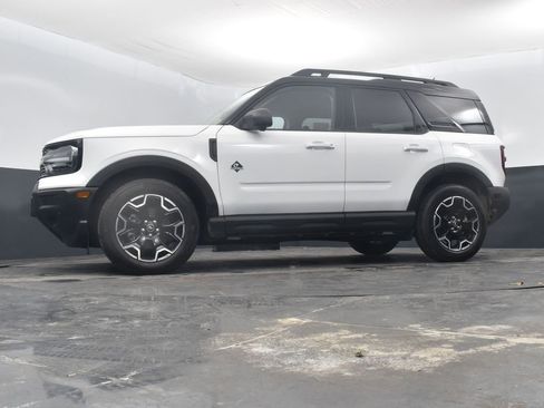 Used 2025 Ford Bronco Sport Outer Banks w/ Outer Banks Tech Package+ AWD/4WD image 60