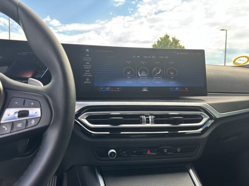 Certified 2023 BMW 330i Sedan w/ Premium Package RWD image 30