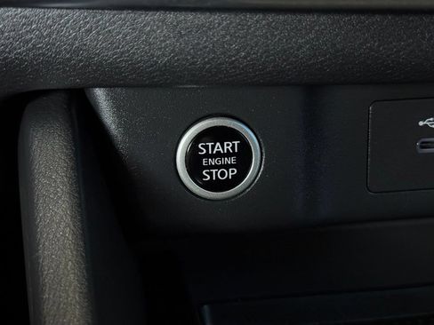 Used 2023 Nissan Rogue SV w/ SV Premium B Package FWD image 37