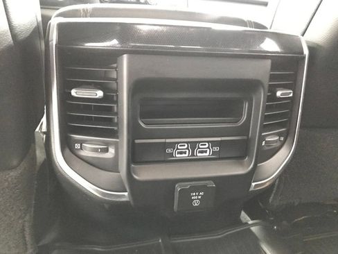 Used 2021 RAM 2500 Laramie w/ Night Edition AWD/4WD image 12