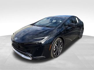 Used 2023 Toyota Prius Prime Premium video 3