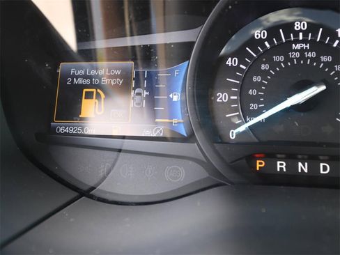 Certified 2019 Ford Edge SEL w/ Equipment Group 201A image 17