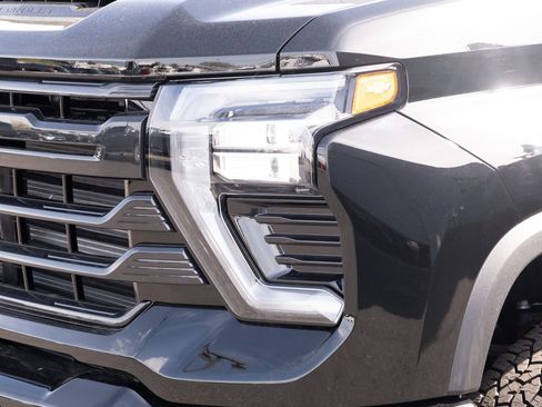 New 2026 Chevrolet Silverado 3500 High Country w/ High Country Premium Package AWD/4WD image 25