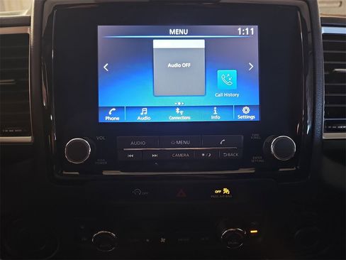 Used 2024 Nissan Frontier SV w/ SV Convenience Package image 19