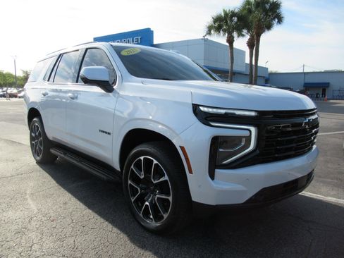 Used 2025 Chevrolet Tahoe RST w/ Comfort Package image 3