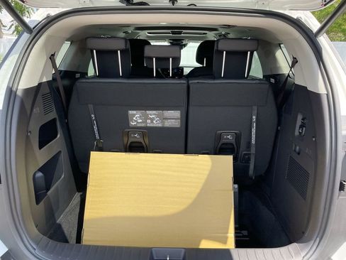 New 2026 Kia Carnival SX Prestige image 51