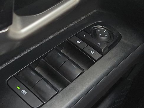 Used 2024 Toyota Tacoma TRD Sport w/ TRD Sport Upgrade Package image 27