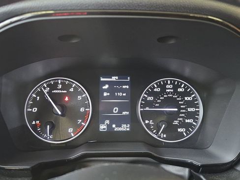 Used 2024 Subaru Outback Premium AWD/4WD image 10