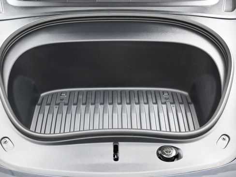 Used 2025 Tesla Model 3 Long Range image 45