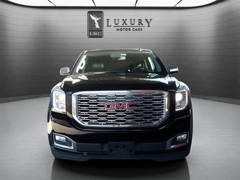 Used 2019 GMC Yukon Denali w/ Denali Ultimate Package image 4