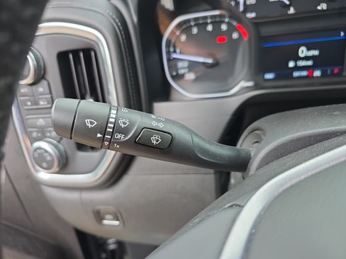 Used 2021 GMC Sierra 1500 SLE AWD/4WD image 25