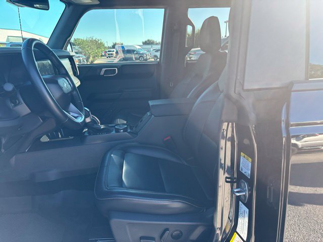 Used 2025 Ford Bronco Badlands AWD/4WD image 9