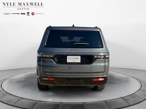 New 2026 Jeep Grand Wagoneer Limited AWD/4WD image 15