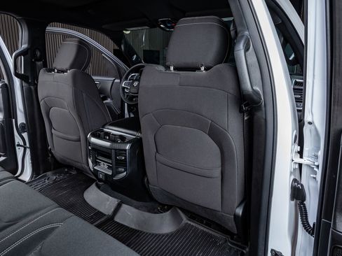 Used 2025 RAM 1500 Big Horn image 32