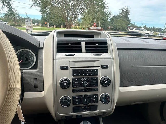 Used 2012 Ford Escape XLT FWD image 14