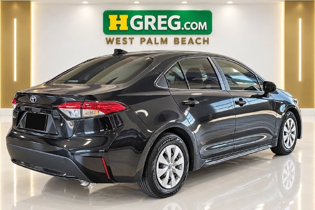 Used 2020 Toyota Corolla L FWD image 6