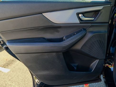 Used 2023 Acura MDX SH-AWD image 24