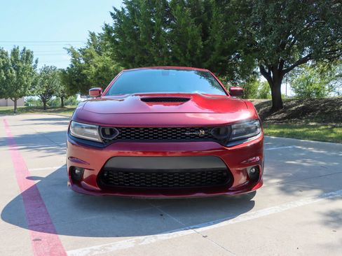Used 2020 Dodge Charger Scat Pack w/ Dynamics Package RWD image 2