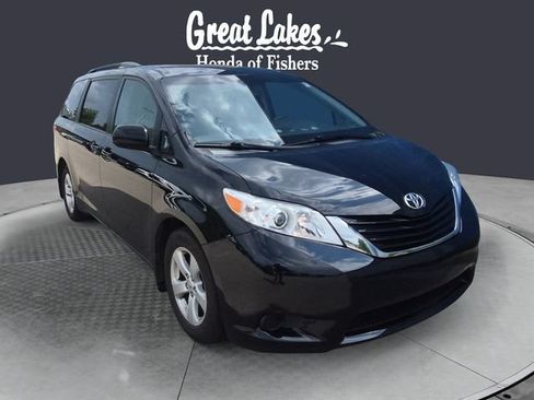 Used 2015 Toyota Sienna LE FWD image 7