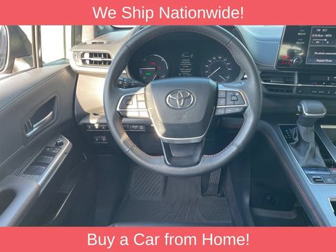 Used 2024 Toyota Sienna XSE w/ XSE Plus Package AWD/4WD image 14