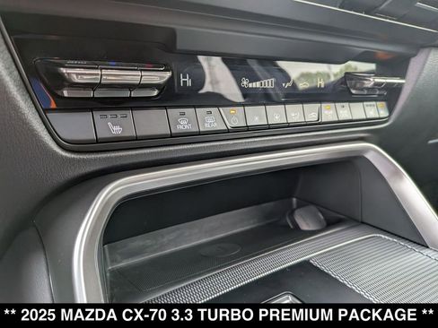 Used 2025 MAZDA CX-70 3.3 Turbo w/ Premium Package AWD/4WD image 24