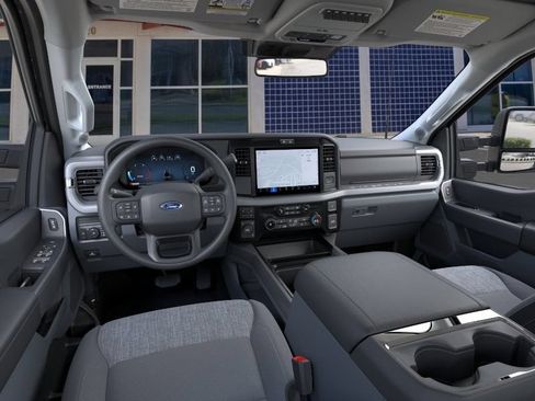 New 2026 Ford F350 XLT w/ XLT Premium Package AWD/4WD image 10