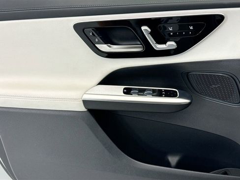 Certified 2026 Mercedes-Benz GLC 300 image 22