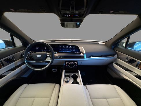 New 2026 Cadillac Vistiq Sport image 22