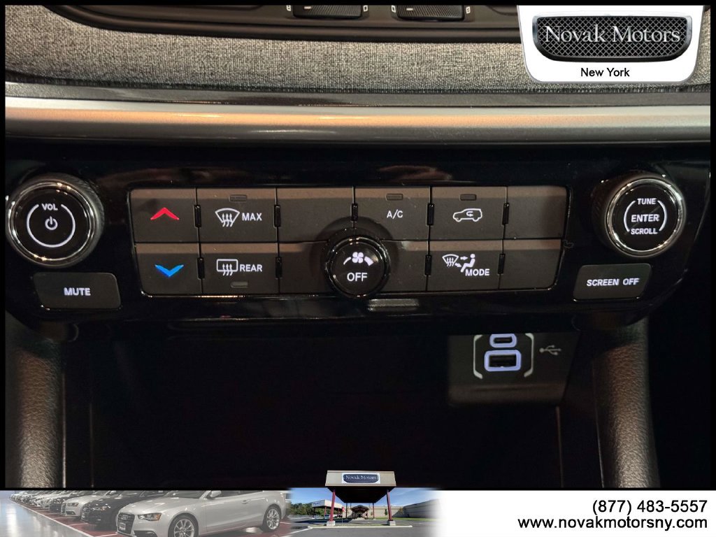 Used 2022 Jeep Compass Latitude AWD/4WD image 23