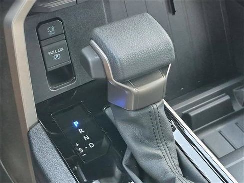Used 2025 Toyota Tundra SR5 AWD/4WD image 12